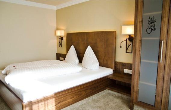 Hotel Garni Caroline Ischgl Ngoại thất bức ảnh