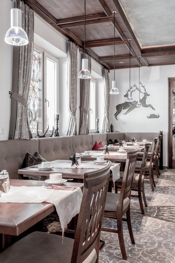Hotel Garni Caroline Ischgl Ngoại thất bức ảnh