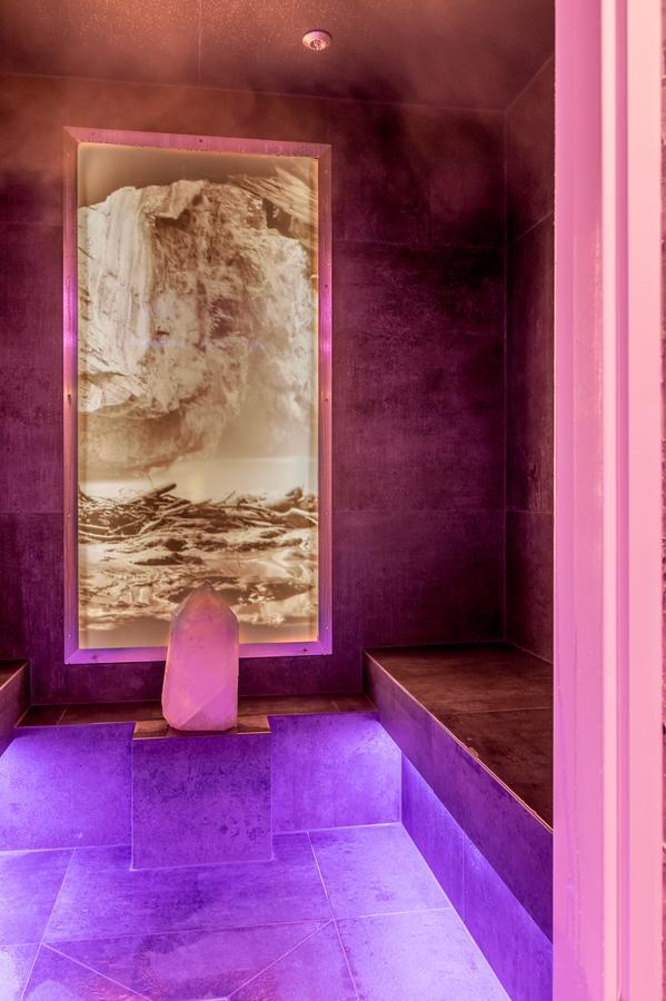 Hotel Garni Caroline Ischgl Ngoại thất bức ảnh