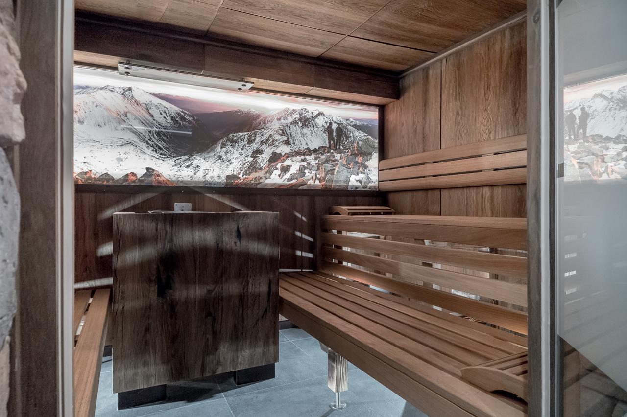 Hotel Garni Caroline Ischgl Ngoại thất bức ảnh